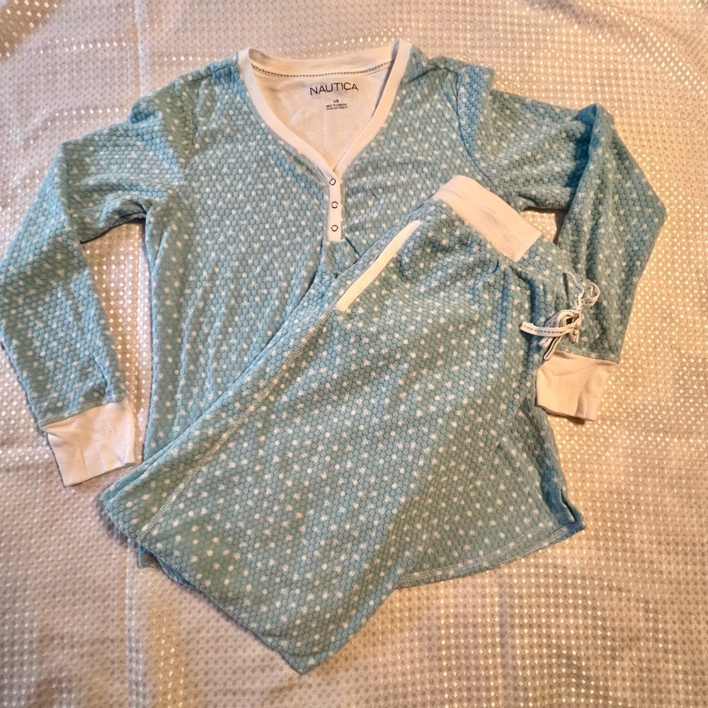 Nautica Blue and White Women's Pajama Set